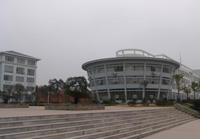 湖南工业大学科技学院