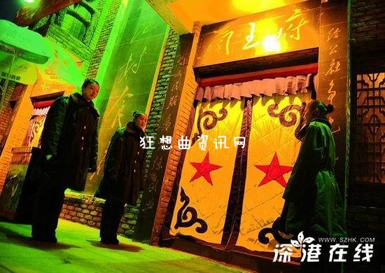 拉萨红色主题餐厅图片：服务员变身红卫兵（组图）