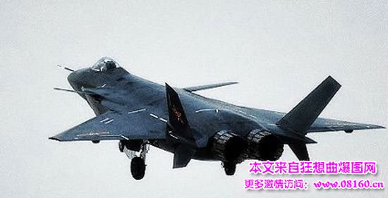 中国垂直起降战斗机歼18曝光，f-22战斗机与j-20差距