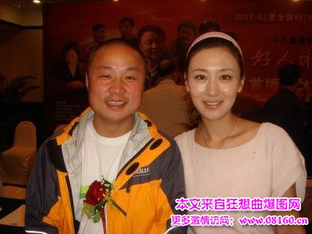 贵阳市副市长吴军后台，吴军老婆照片