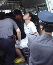 埃及女毒贩死刑图，女毒贩方晓红死刑过程