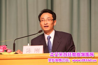 全国任省委常委的市委书记，全国任省委常委最年轻