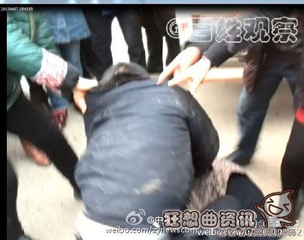 2016年城管打人被围殴，警方已经出警正在调查此事