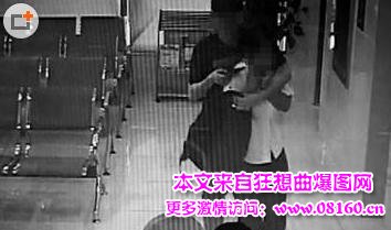 东北男子持刀砍追警察视频，被捕后东北男子惊人语录