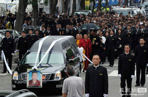 台湾黑帮老大李照雄是谁？台湾黑帮老大出殡现场照片曝光！