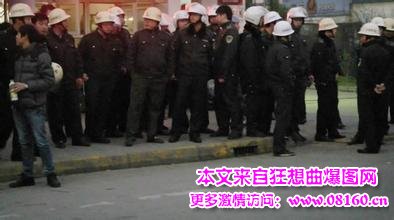 城管暴力执法被武警打,江苏城管遭千人围攻