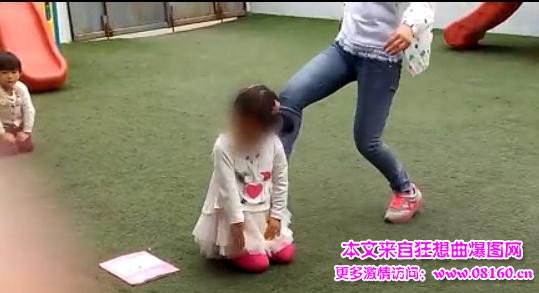 幼儿园老师暴打男童，打的孩子浑身是伤！