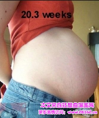 震撼：女子怀孕三胞胎全过程（图片）