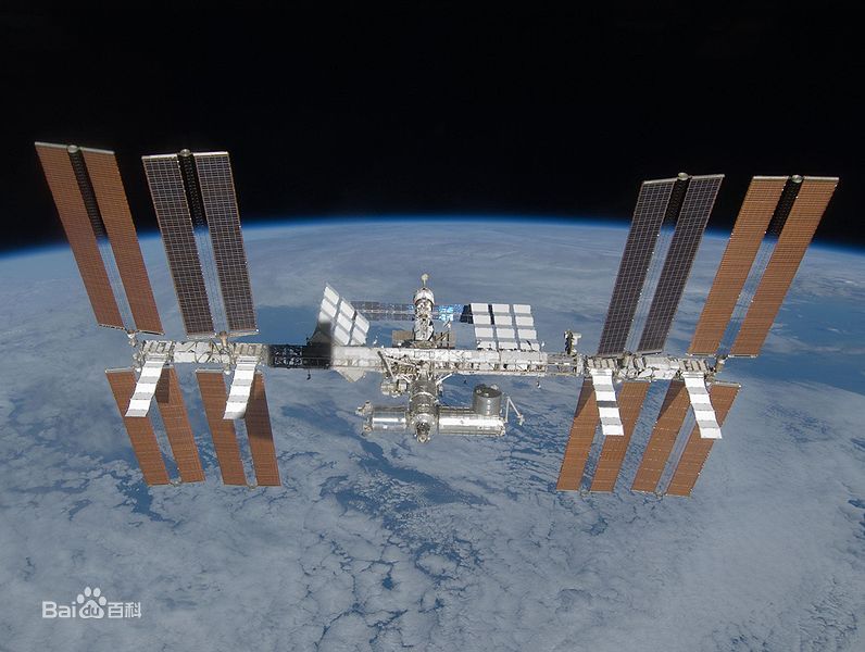 国际空间站宇航员工资高吗？国际空间站宇航员太空种菜