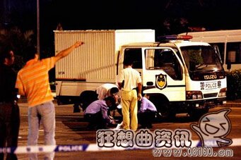 东北男子持刀追警察，行凶被开枪击毙