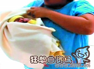 世界上最小妈妈哺乳图，世界最小的妈妈仅10岁