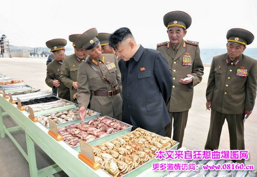 金正恩视察朝军伙食，金正恩视察搞笑图片