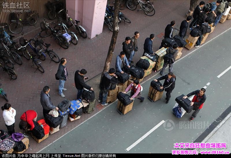 香港为什么会围堵内地旅客，导致香港零售业崩溃！