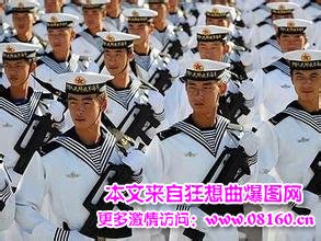 2014中国海军水兵服，海军常服军衔等级图片