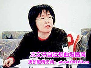 落马官员跟护士通奸，中国女官落马有多少